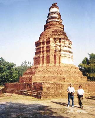 Stupa in Thailand (photo by Mary Hendriks)